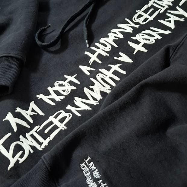 아임낫어휴먼비잉 블랙 후드티 M