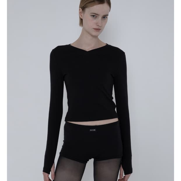 Innir 이니어 253 코튼 모달 브이넥 티셔츠 블랙