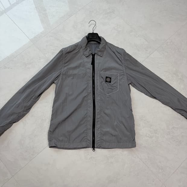 스톤아일랜드 나일론 메탈 자켓