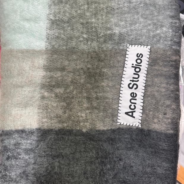 샤넬 블랙 로고 머플러 캐시미어목도리남여공용