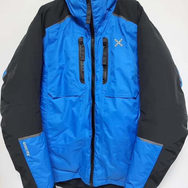 몬츄라 패딩자켓 매장판정품 L사이즈 고어텍스