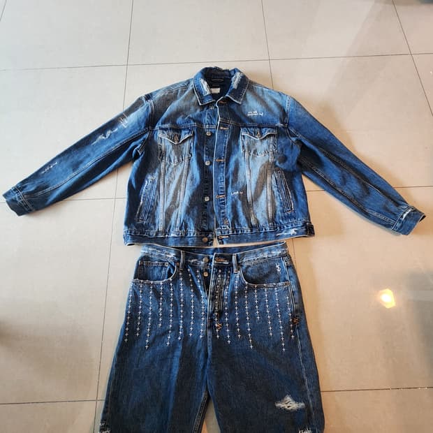 수비(Ksubi) 엑스타틱 자수 데님 셋업