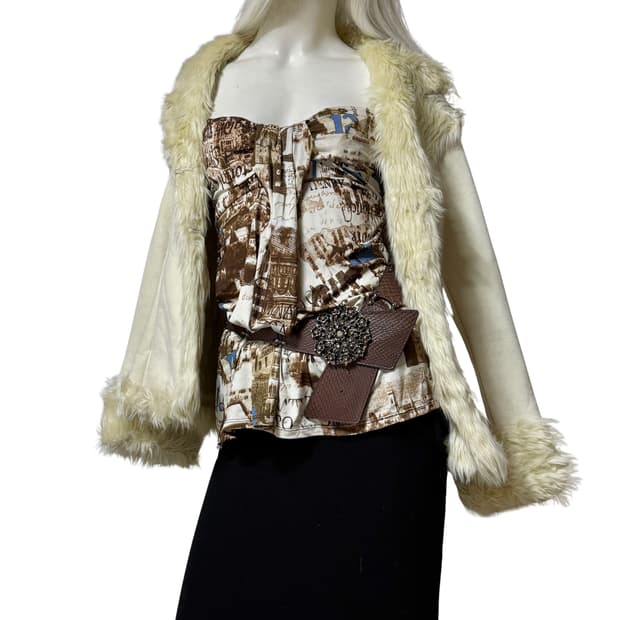 핀터레스트 무드 y2k 페이크 퍼 코트