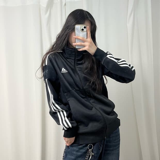 Adidas black jersey