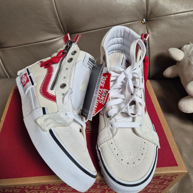 반스 SK8 하이 라이슈 신발 여성 230. 새신발