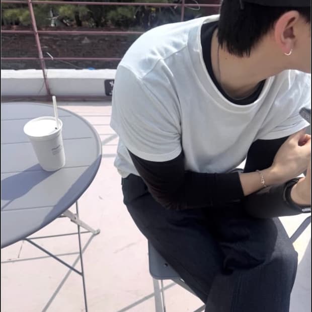리젤서비스 colid t shirt