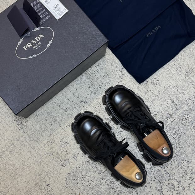 프라다 모놀리스 더비 uk9