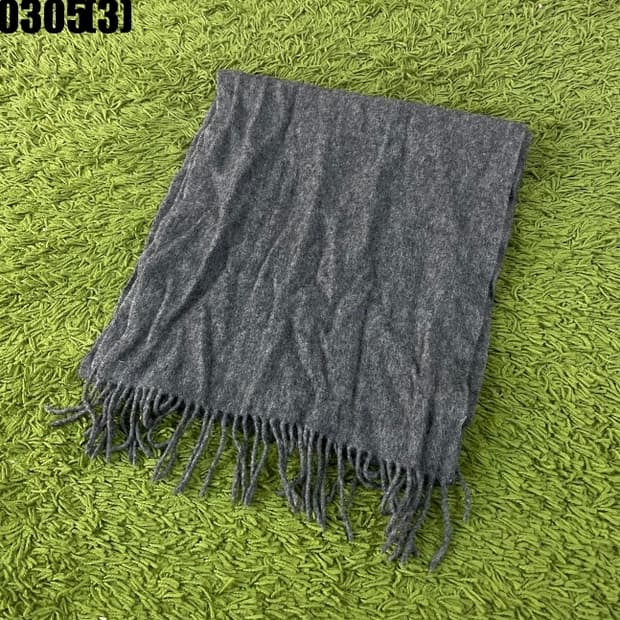 스튜디오 톰보이 머플러