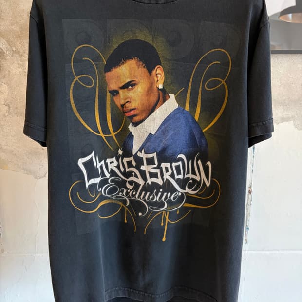 00s 크리스브라운 티셔츠