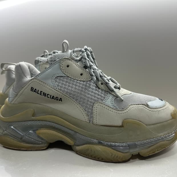 발렌시아가 트리플S 저렴하게 판매합니다