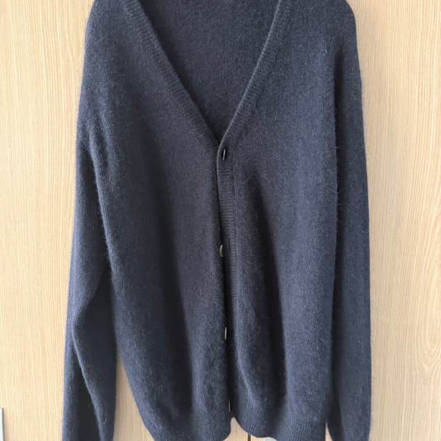 SHIRTER 네이비색 가디건