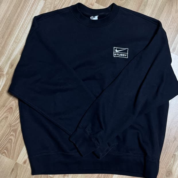 나이키 스투시 nrg 맨투맨 L