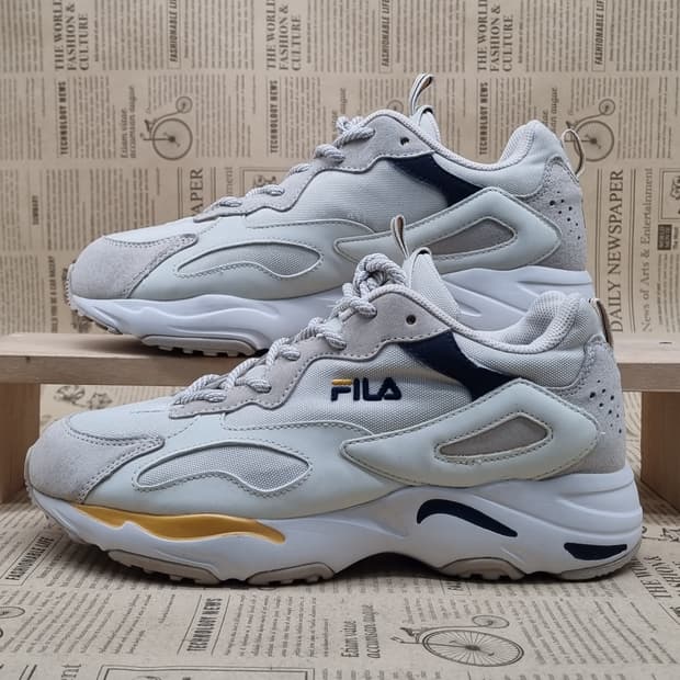 휠라 레이트레이서 남성운동화270