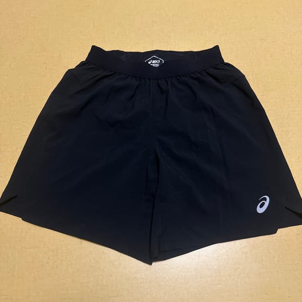 아식스 반바지