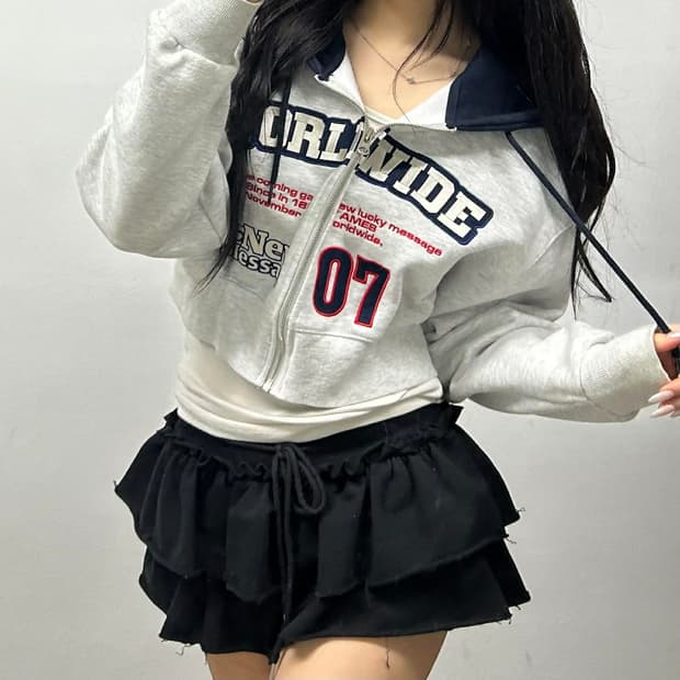 Ames 아메스 크롭 후드집업 희귀져지(F)