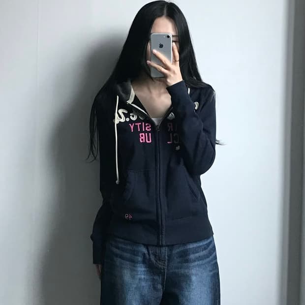 후아유 y2k 와투케 네이비 후드집업