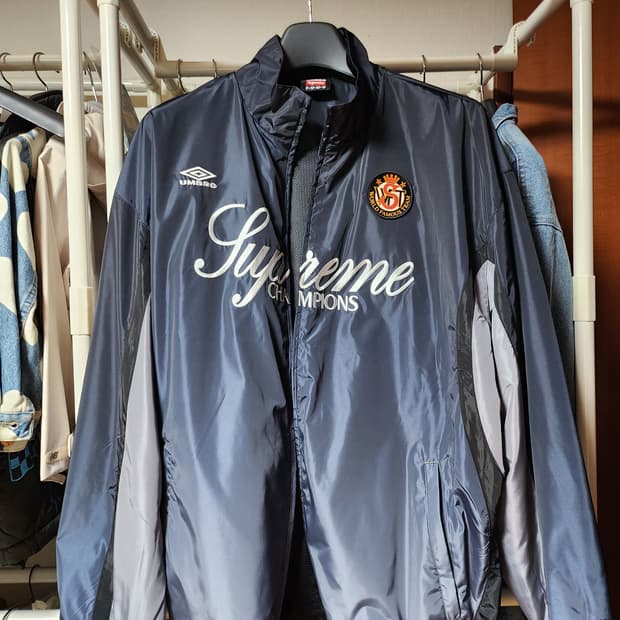 25Fw 슈프림x엄브로 트랙자켓 블랙