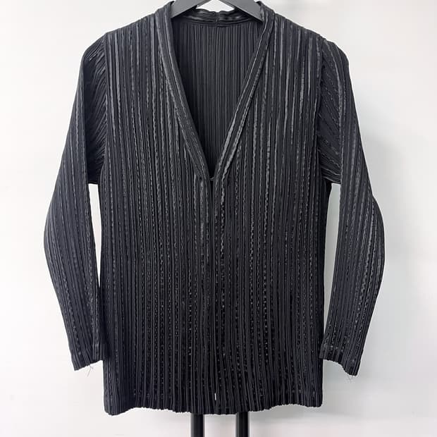 Issey Miyake Fete 플리츠 가디건