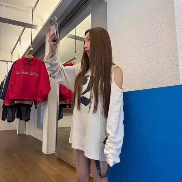 더미스테리어스호텔 원숄더 홀슬리브