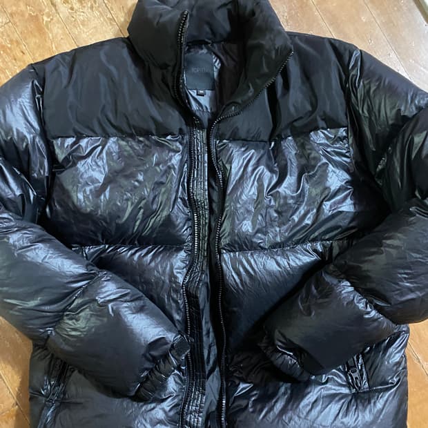유광 탑텐  블랙 다운패딩  100사이즈