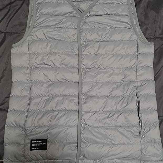 그루브라임 구스경량조끼 95 가슴50 기장67