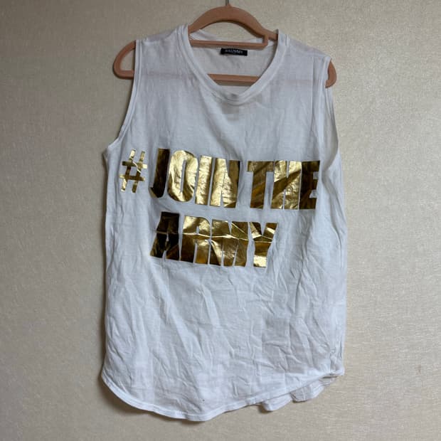 발망 Y2K 슬리브리스 