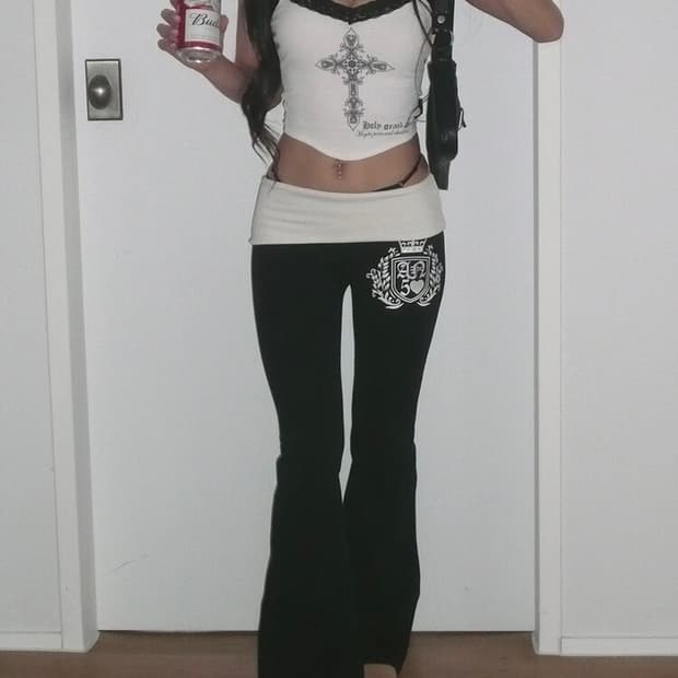 구해요 엔젤넘버555 부츠컷 폴디드 팬츠 블랙