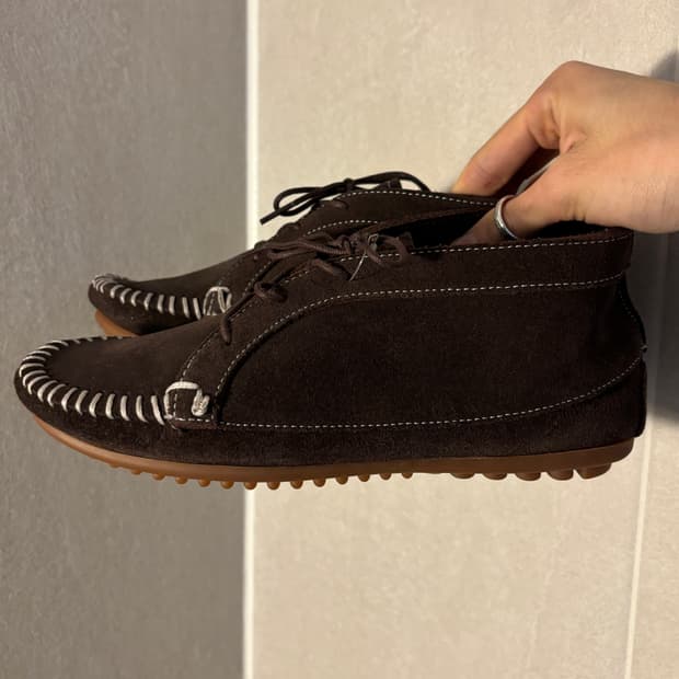 미네통카 스웨이드 처카부츠