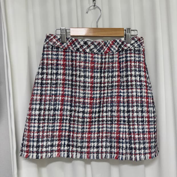 비지트인뉴욕 트위드 체크 미니스커트