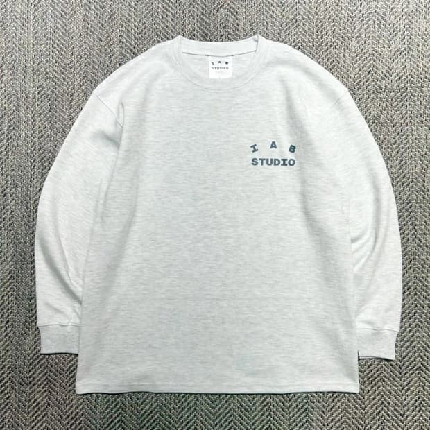 아이앱스튜디오 이스테블 긴팔