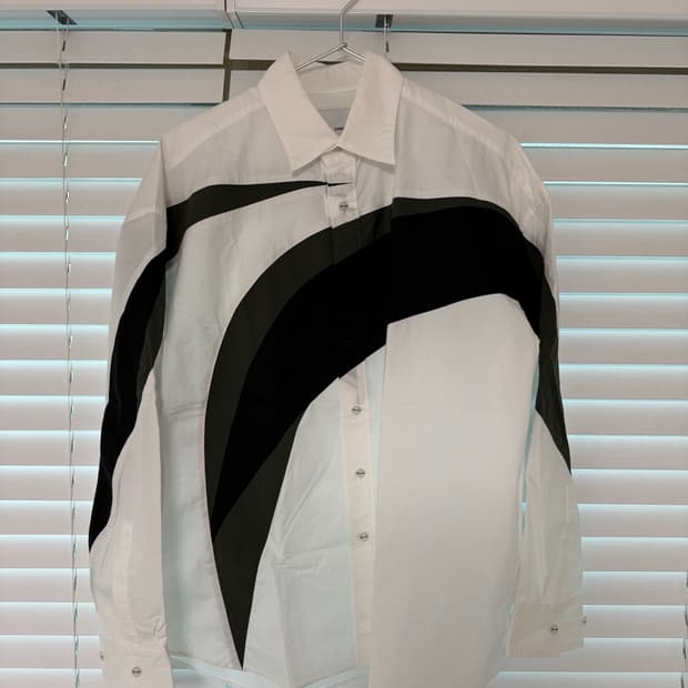 요시오쿠보 셔츠