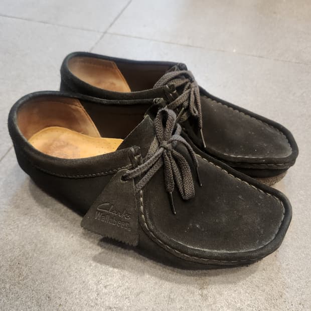 클락스 왈라비 블랙