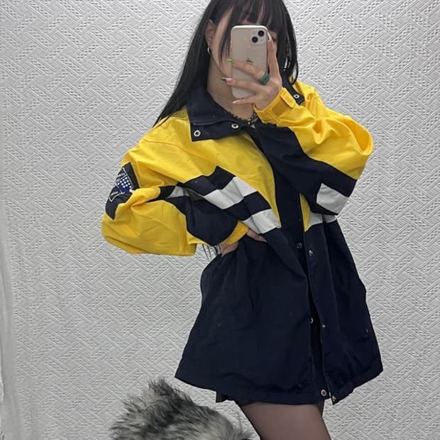 플레이보이 90's 올드스쿨 레트로 오버핏 바람막이 105 C09313