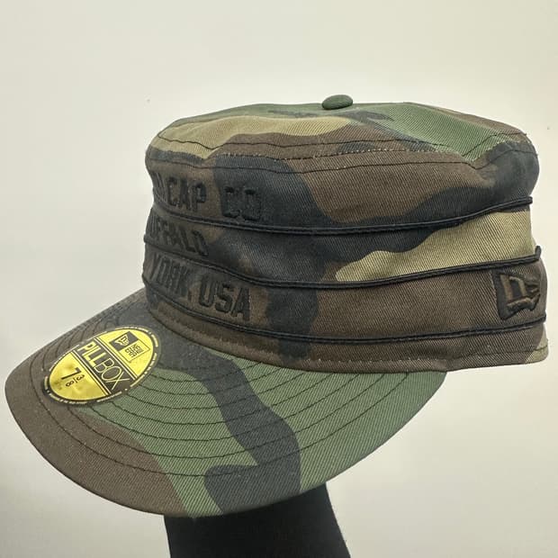 뉴에라 프리 커브드 필박스 피티드캡 우드랜드(카모)