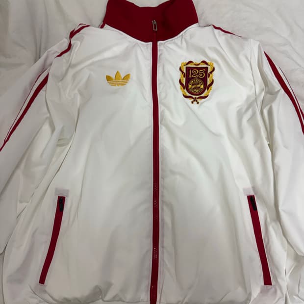 바이에른 뮌헨 125주년 자켓