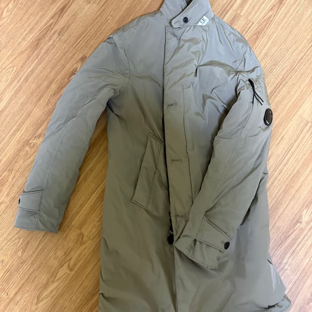 cp컴퍼니 나이크라 롱패딩 자켓 M