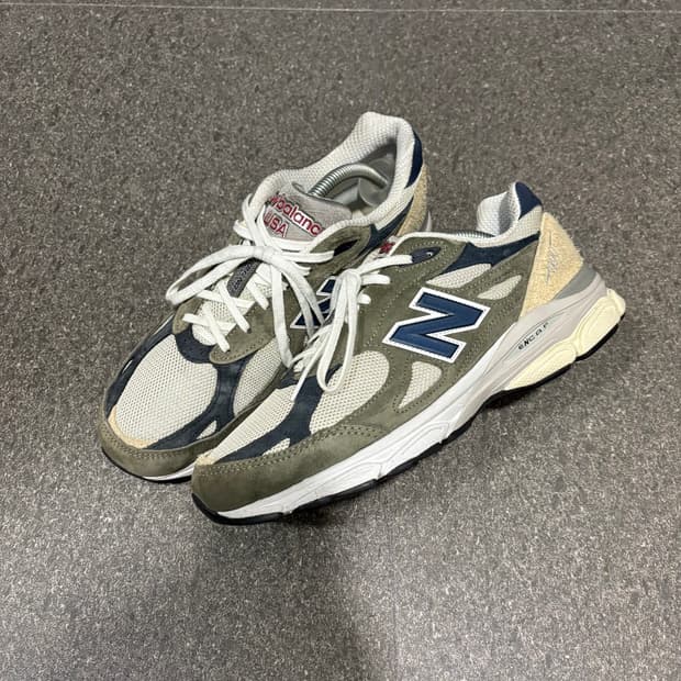 [270] 뉴발란스 Made in USA 990v3 (M990TO3)