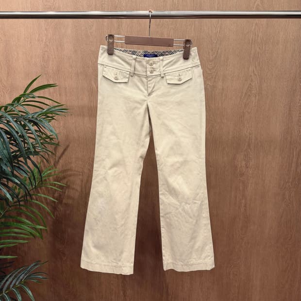 버버리 블루 라벨 코튼 팬츠 클래식 체크 안감 더블 버튼 디테일 베이지