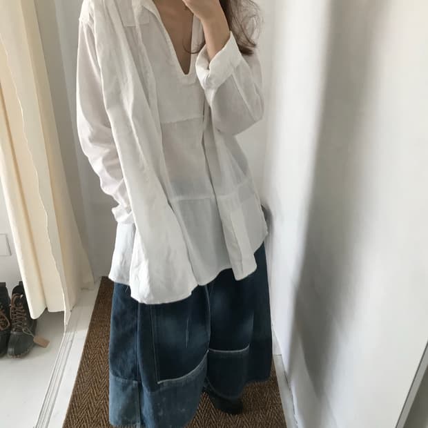 patch blouse