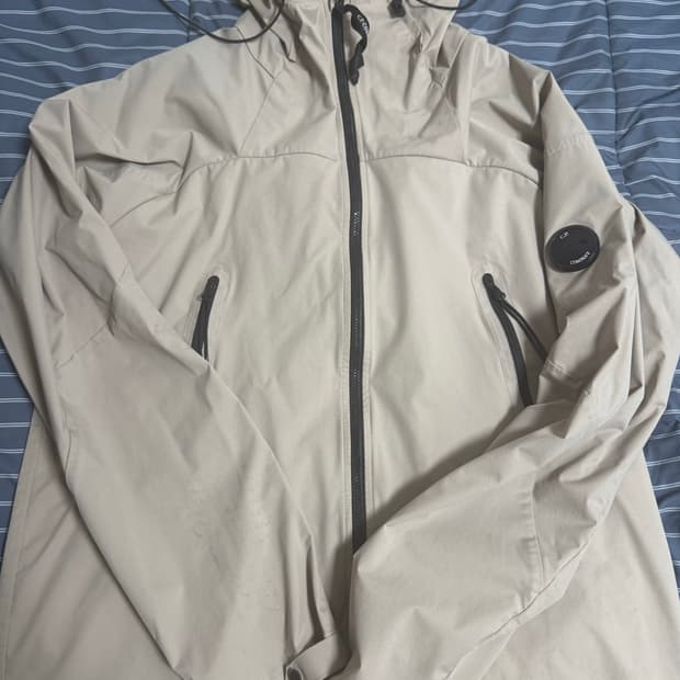 cp컴퍼니 바람막이 52