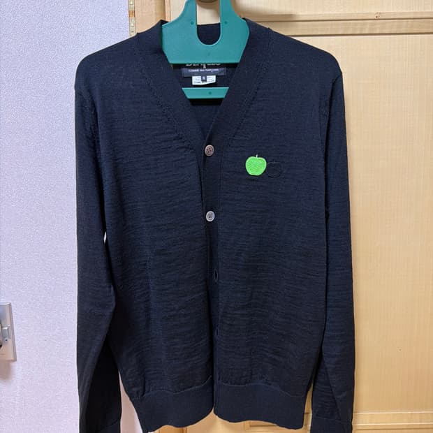 꼼데가르송 x 비틀즈 가디건 검정 새상품 s사이즈