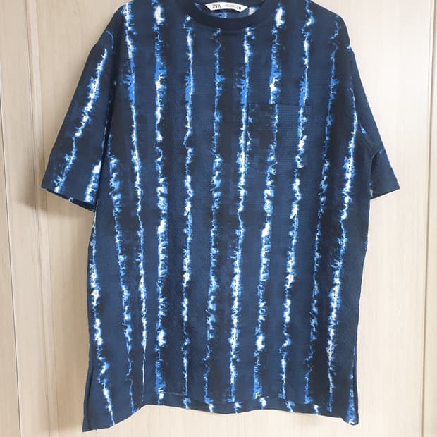 자라 티셔츠