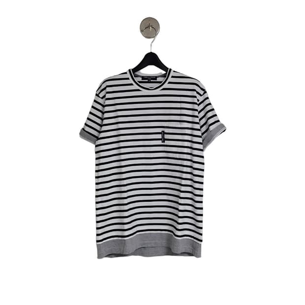 Layered border t-shirt
