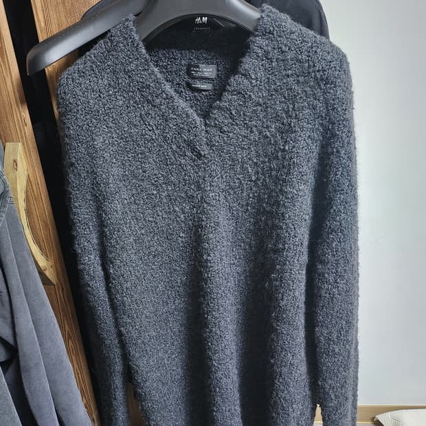 자라맨 라나울 이태리 얀 v넥 세미오버 니트 (새상품/L/고가라인)