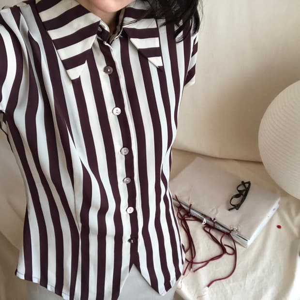 Striped Half Shirt 🍷