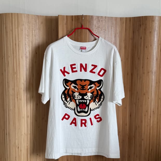 겐조 KENZO 타이거 자수 티셔츠 화이트 M / 미착용급 / 풀자수