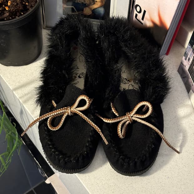 Amimoc 니트 퍼 플랫슈즈