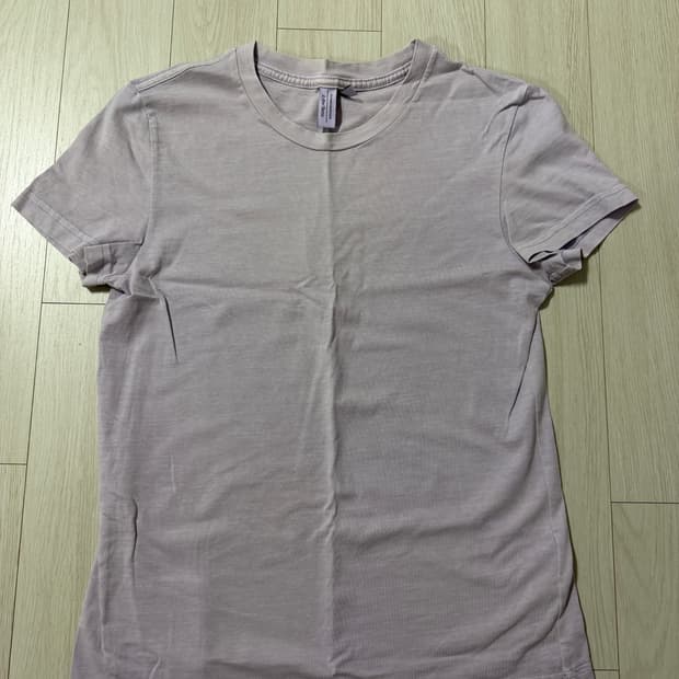 앤아더스토리즈 연보라 반팔티셔츠 36사이즈