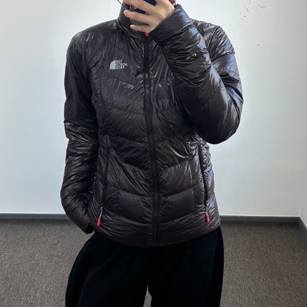 The north face 노스페이스 900 딥와인 패딩