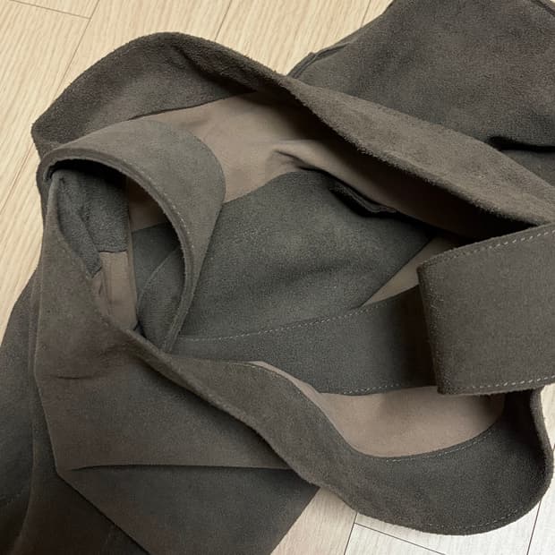 에토스 스웨이드 빅백